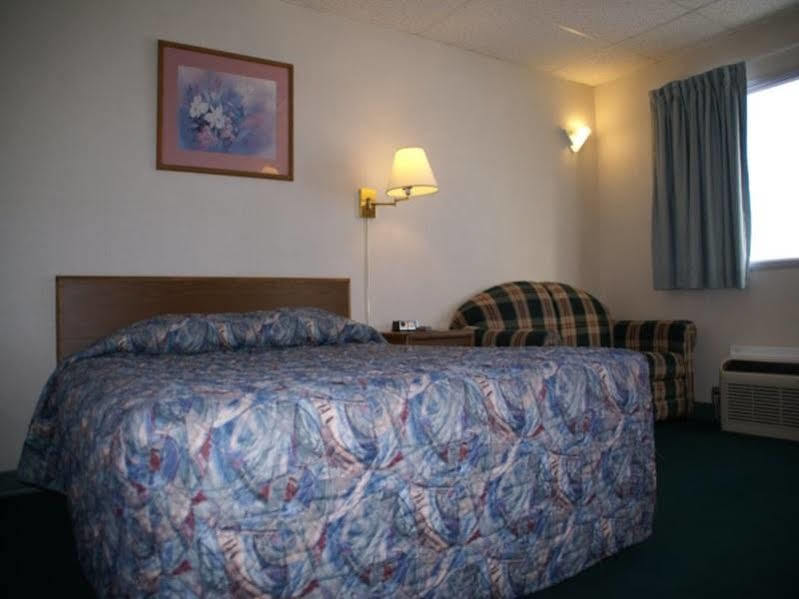 Northern Lights Inn Rugby Exterior foto